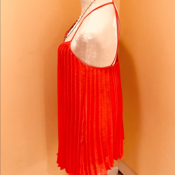 BCBG Giselle Strappy Pleated Cocktail Dress 💜 - Picture 5 of 7